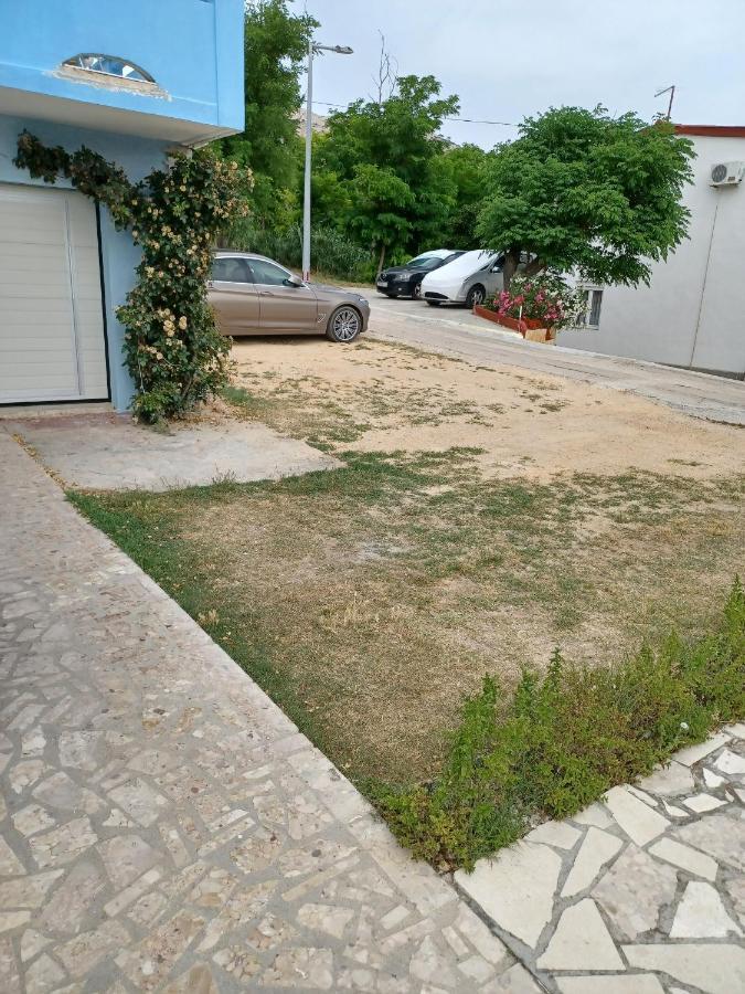 Apartments With A Parking Space Pag - 6325 파그 외부 사진